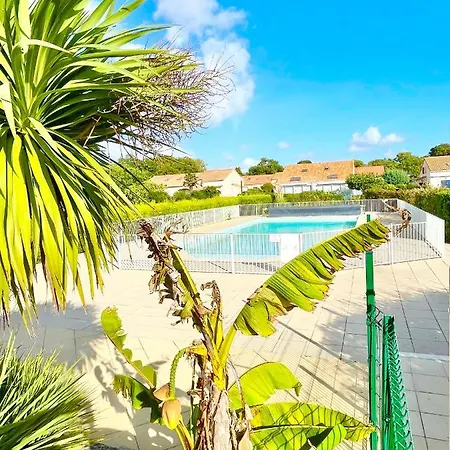 Ferienhaus Maison-Proche Plage-Piscine *