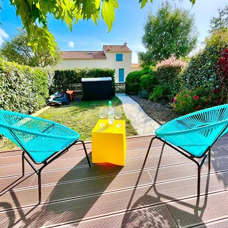 Maison-Proche Plage-Piscine